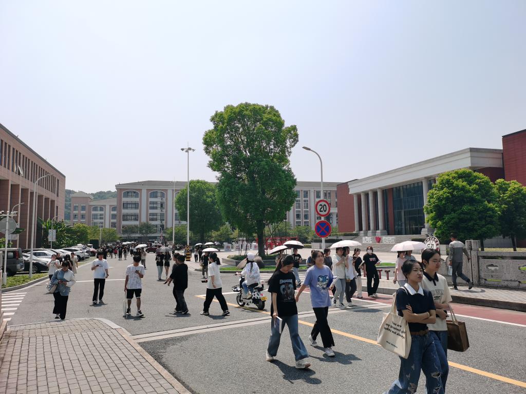 范蠡商学院|迎新特辑③：入学一个月，萌新的大学初体验