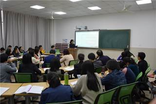 说明: E:\E\院办\简报\2018-2019学年第一学期\课程思政讲座\思政\DSC_4479.jpg