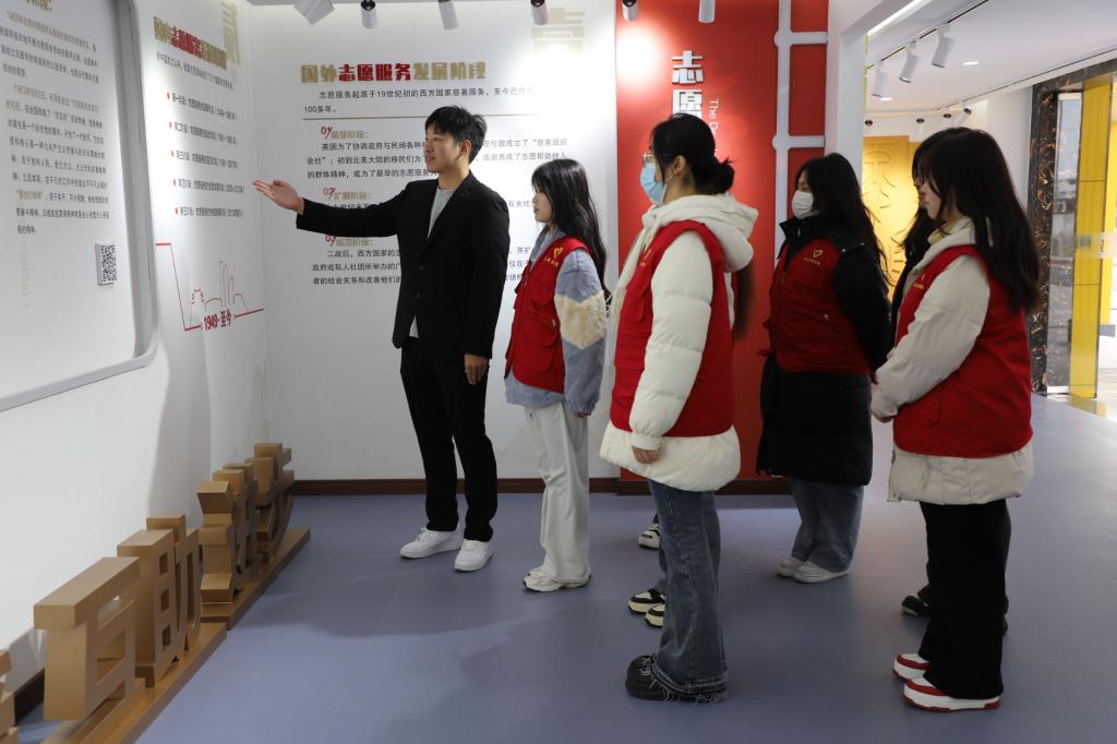 范蠡商学院│春风十里，他们向“锋”而行